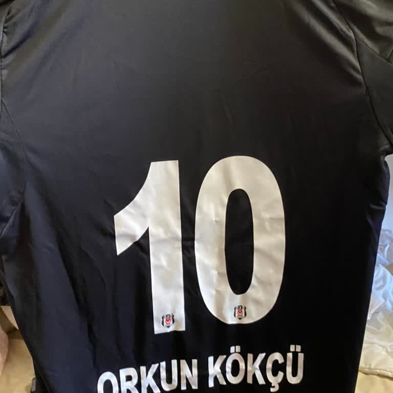 Bursa Kartal Yuvası Mağazasında Yanlış Baskı Hatası Nedeniyle Ayıplı Futbol Formaları