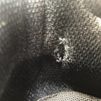 Reebok Ayakkabısının Topuk Astarının Yırtılması Ve İade Reddi