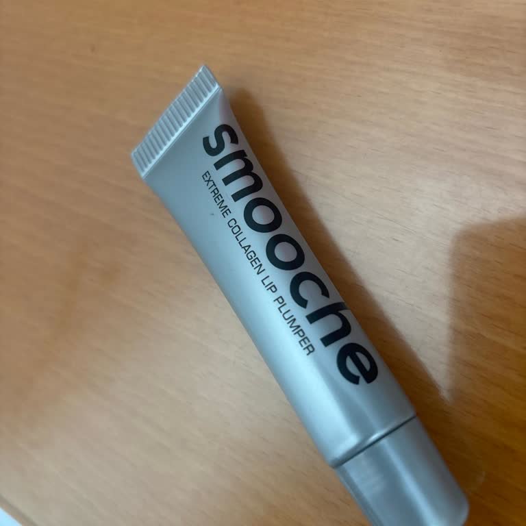 Smooche Lip Plumper Looked Nothing Like the Product Advertised Online
