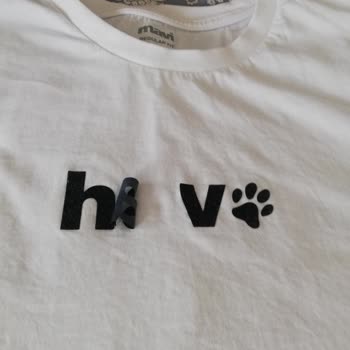 Amazon Mavi T-shirt Ambleminin Üç Yıkamada Sökülmesi Ve Deforme Olması