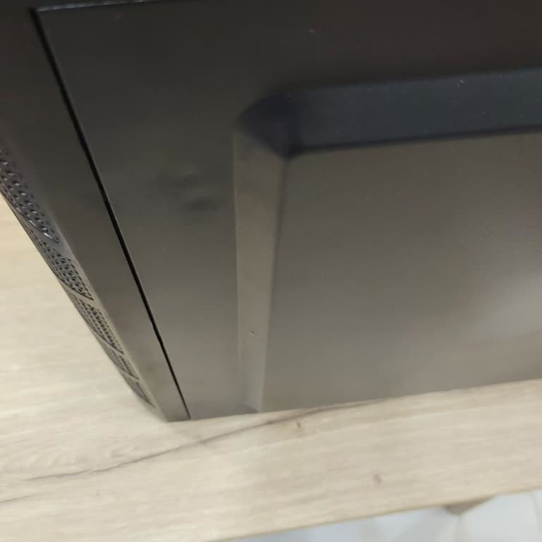 Güç Kaynağı Arızası Ve Kırık Kasa, Satıcının İletişimsizliği Ve İade Gecikmesi