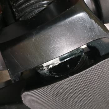 Tefal Süpürge Hortumları Kısa Sürede Yırtıldı, Müşteri Hizmetine Ulaşılamıyor