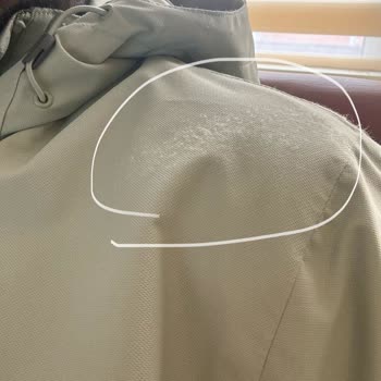 Şok Markette Üretim Hatası Olan Columbia Montunun İadesi İçin Çözüm Talebi