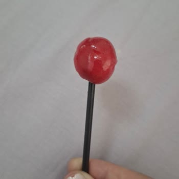 Rocco Tutti Frutti Ürünün Renk ve Aroma Uyumsuzluğu Beni Hayal Kırıklığına Soktu