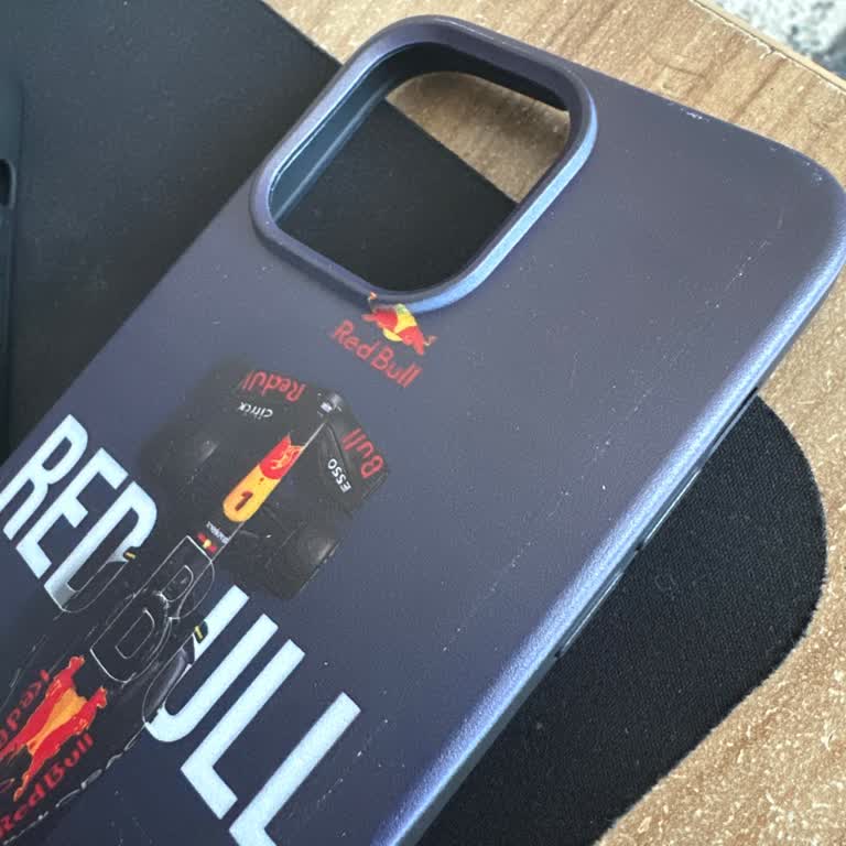 Uygun Olmayan İPhone 14 Pro Max Kılıfı Ve Soluk Baskı Nedeniyle İade Talebi