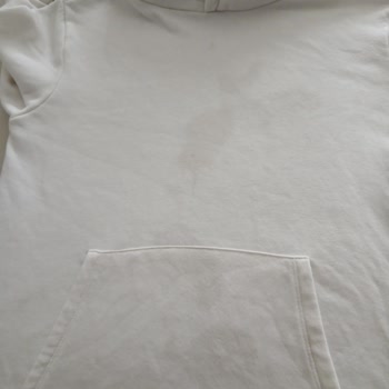 Bingo Giysi Şampuanı Sweatshirtleri Mahvetti, 4.000 TL Zarar