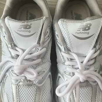 Stepstoretr Orijinal Olmayan ve Defolu New Balance 530 Ayakkabının İadesi