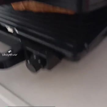 Bosch TSC3323 Tost Makinesinin Kilitleme Özelliği Yok, Kapak Havada Kalıyor!