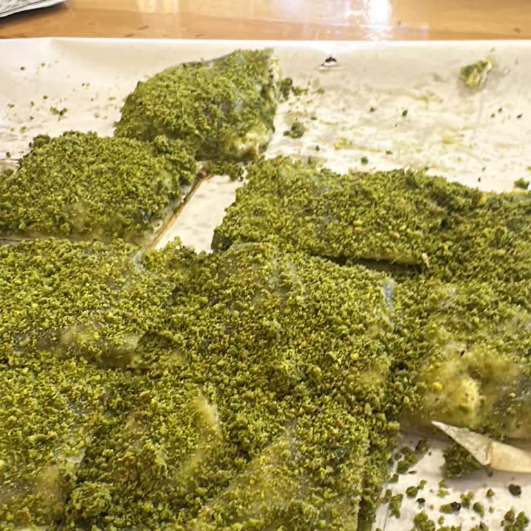 Kalealtı Şubesinde Pahalı, Kalitesiz Katmer Ve Hijyen Eksikliği
