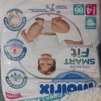 Molfix Premium Smart Fit Bebek Bezinde Sürekli Sızdırma Ve Cilt Kızarıklığı Mağduriyeti
