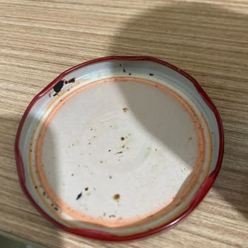 Kavanoz Salçasında Siyah Kalıntı Ve Getir’in İade Reddi