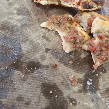 Usta Pideci’den Çiğ Ve Ekşi Pide, Çözüm Yok, 380 TL İadesi Talebi