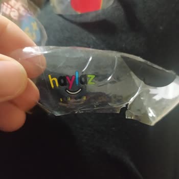 Haribo Sürpriz Yumurtasında Cam Parçaları: Çocuk Güvenliği Tehlikede