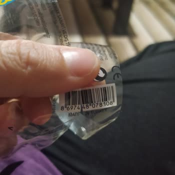 Haribo Sürpriz Yumurtasında Cam Parçaları: Çocuk Güvenliği Tehlikede