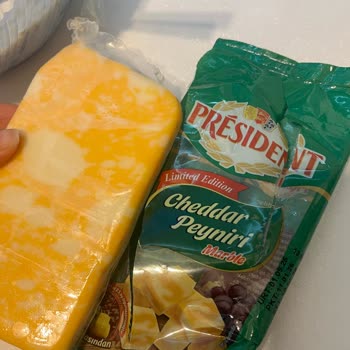President Marble Cheddar Peynirde Küf Görülmesi Ve İade Talebi