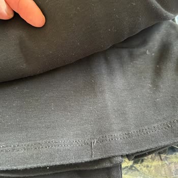 Kalitesiz Tişörtlerde Renk Solması Ve İade Reddi