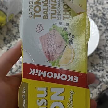 Küflü Ton Balığı Ürününde Sağlık Endişesi Ve Güven Kırılması