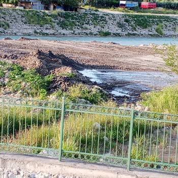 Kadirli'de Çöp Yıkama Alanı Çevreyi Zehirliyor Yetkililer Müdahale Etmiyor
