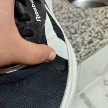Reebok Ayakkabımda Üst File Yırtılması Ve Garanti Reddi