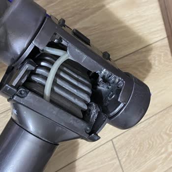 Dyson Süpürge Başlığı Sürekli Kırılıyor Ve Yedek Parça Fiyatları Aşırı Yüksek