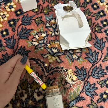 Nişan Hediyeliği Siparişinde 52 Gün Gecikme, Yanıltıcı Kargo Bilgileri Ve Hasarlı Ürün Teslimi