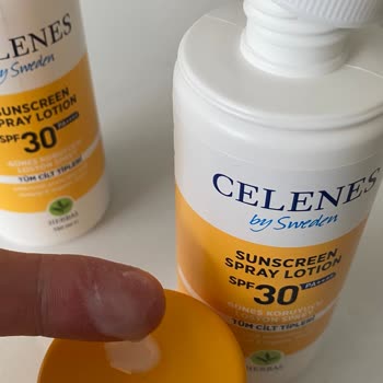 Celenes Herbal Güneş Koruyucu Spreyde Topaklanma Ve Tıkanma