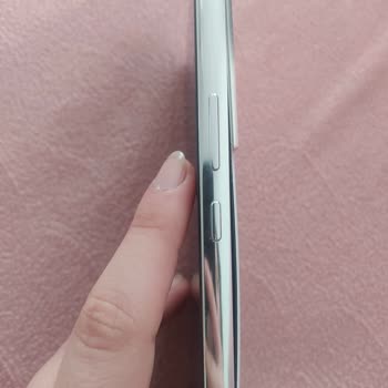 Media Markt Samsung S22 Batarya Şişmesi, Hızlı Deşarj Ve Kendiliğinden Kapanma