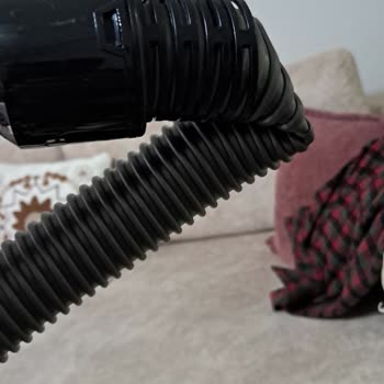 6 Aylık Karaca Süpürgede Hortum Katlanması Ve Teker Kırılması Garanti Dışı Ve Ayıplı