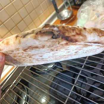 Kirli Pizza Ve Müşteri Hizmetleri İhmali Nedeniyle İade Ve Özür Talebi