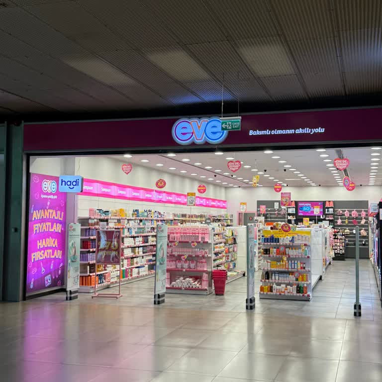Eve Shop Mağazasında Çalışanın Kaba Üslubu Müşteriyi Rahatsız Etti