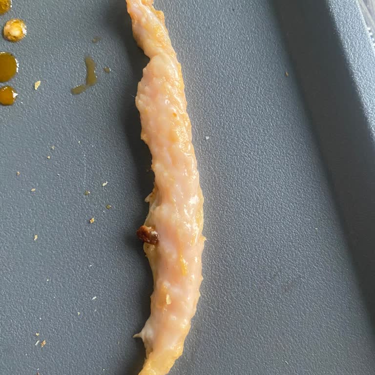 Banvit Döner Ürününün İçindeki Deri Parçası Gıda Güvenliği Endişesi Yaratıyor
