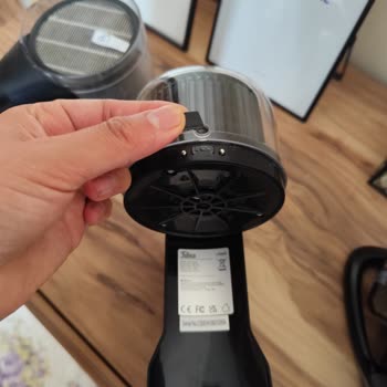 Dik Süpürge Tırnak Kırığı Ve Servis Yanıtsızlığı