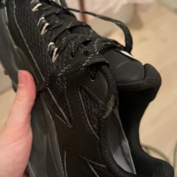 Botas de invierno North Face con suela desprendida en poco tiempo, pido cambio