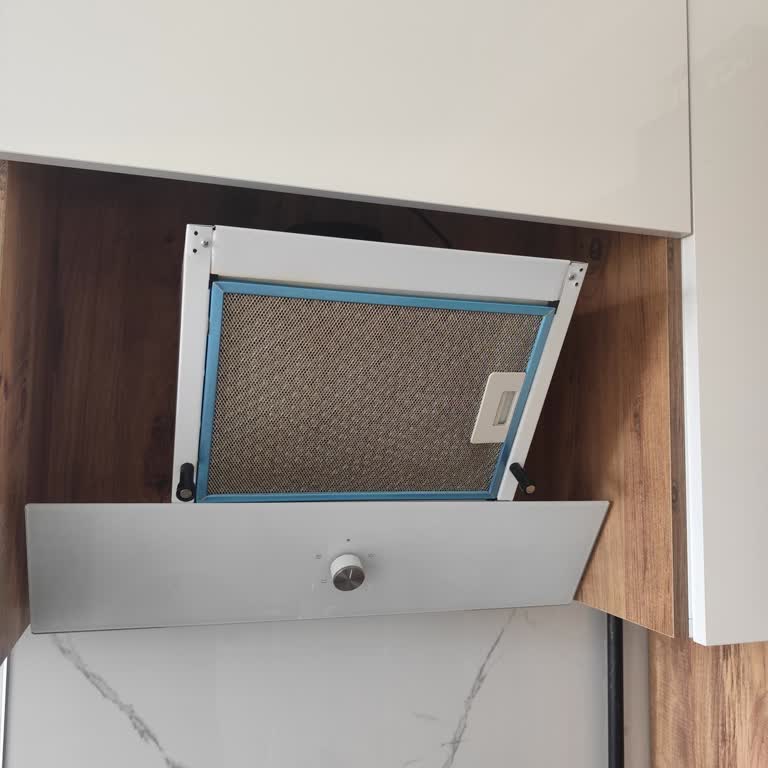 Kumtel Davlumbaz Camı Patladı Servis Yanıtı Yok Ve Uzun Bekleme Süresi