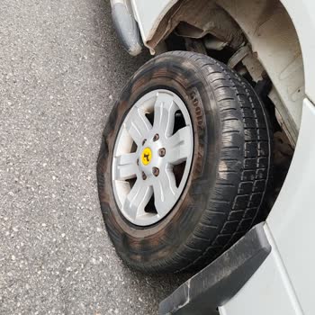 Goodyear Lastiğinin Aniden Patlaması Ve Bayinin Sorumluluk Almaması