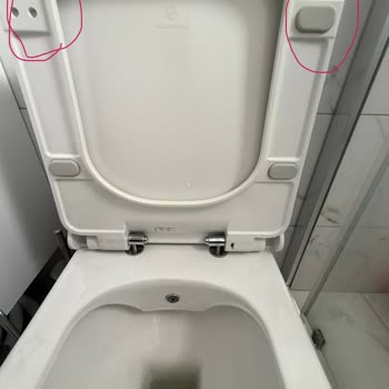 Seramiksan Klozet Kapağının Yavaş Kapanma Mekanizması Ve Takoz Parçaları Talebi