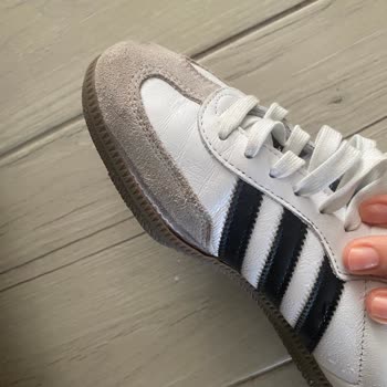 A101'te Satın Aldığım Adidas Samba Ayakkabının Tabanı Açıldı, Müşteri Hizmetleri Yanıt Vermedi