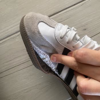 A101'te Satın Aldığım Adidas Samba Ayakkabının Tabanı Açıldı, Müşteri Hizmetleri Yanıt Vermedi