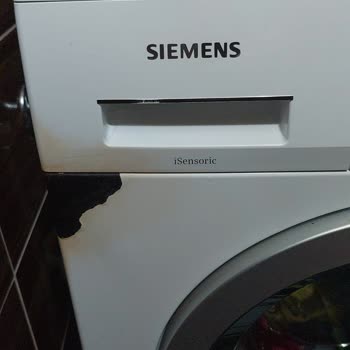 Siemens IQ500 Çamaşır Makinesinde Kısa Sürede Aşırı Paslanma Ve Gövde Çürümesi