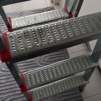 Kirli Ve Eksik Plastik Koruma Gelen Merdivenin İadesi Ve 999 TL Geri Ödeme Talebi