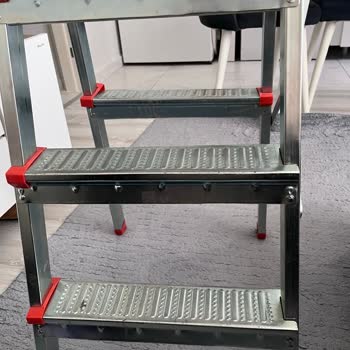 Kirli Ve Eksik Plastik Koruma Gelen Merdivenin İadesi Ve 999 TL Geri Ödeme Talebi
