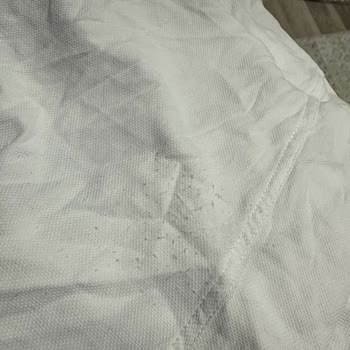 İlk Yıkamada Tiftiklenme: DS Damat Gömleği Kalite Sorunu