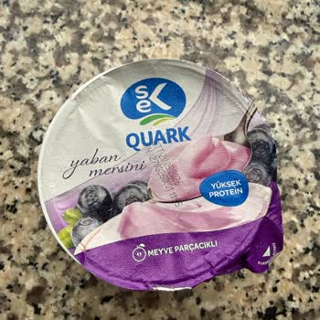 Seq Quark Yaban Mersini Yoğurtta Son Kullanma Tarihi Geçmemiş Küf Sorunu