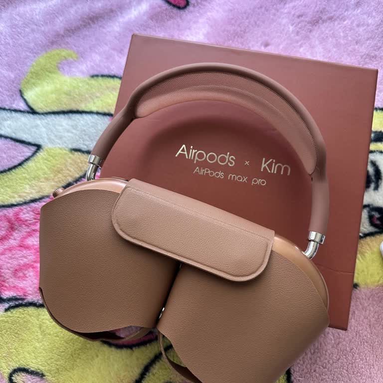 Teslimat Gecikmesi, Yanlış Renk Ve Arızalı Airpods Max Ürünü İçin Geri Ödeme Talebi