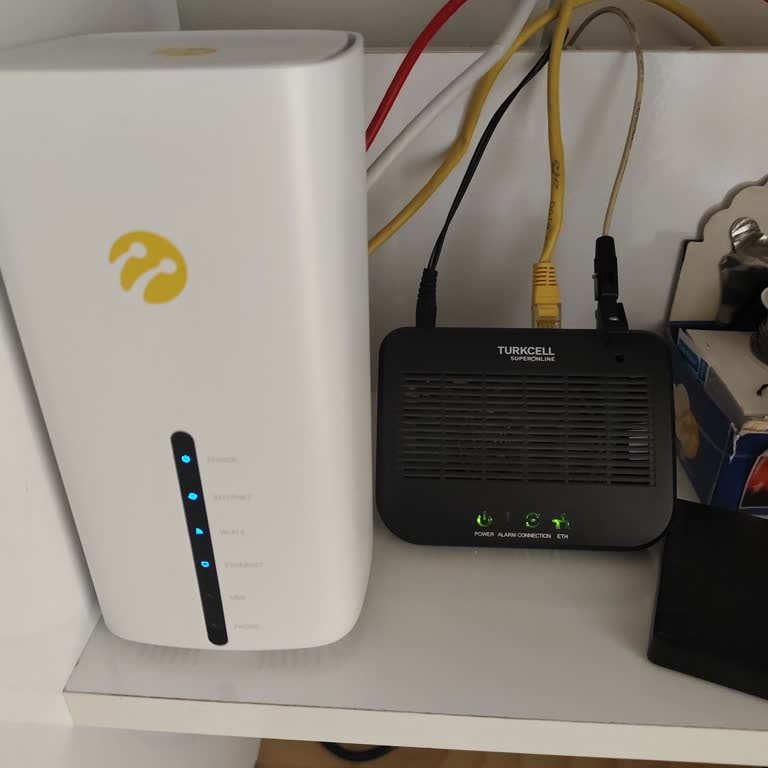 Yüksek Ücret Ve Modem Değişimine Rağmen Kesintisiz İnternet Alamıyorum
