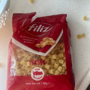 Filiz Makarna Paketi İçinde Siyah Böcekler Çıktı