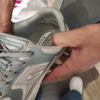 Skechers Ayakkabısında Hızlı Deformasyon Ve Yetkili Mağazanın Ürün Sorununu Görmezden Gelmesi