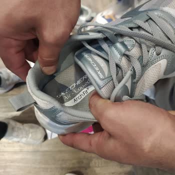 Skechers Ayakkabısında Hızlı Deformasyon Ve Yetkili Mağazanın Ürün Sorununu Görmezden Gelmesi