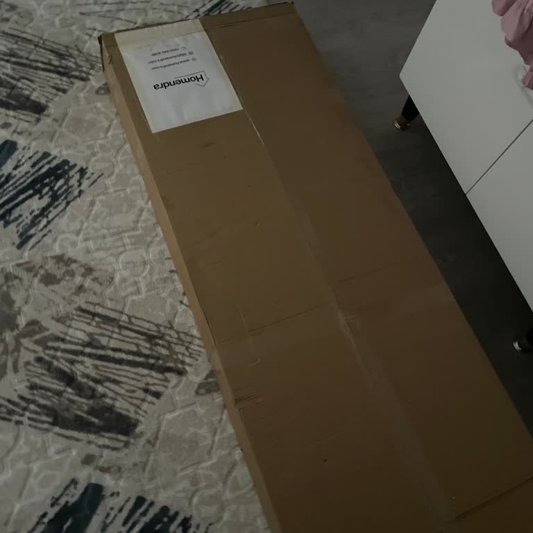 Aras Kargo Personelinin Ağır Kargoyu Kapıya Getirmeyi Reddetmesi