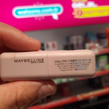 Maybelline Ruj Renk Koduyla Uyuşmazlık Ve WhatsApp Temsilcisinin Anlayışsızlığı